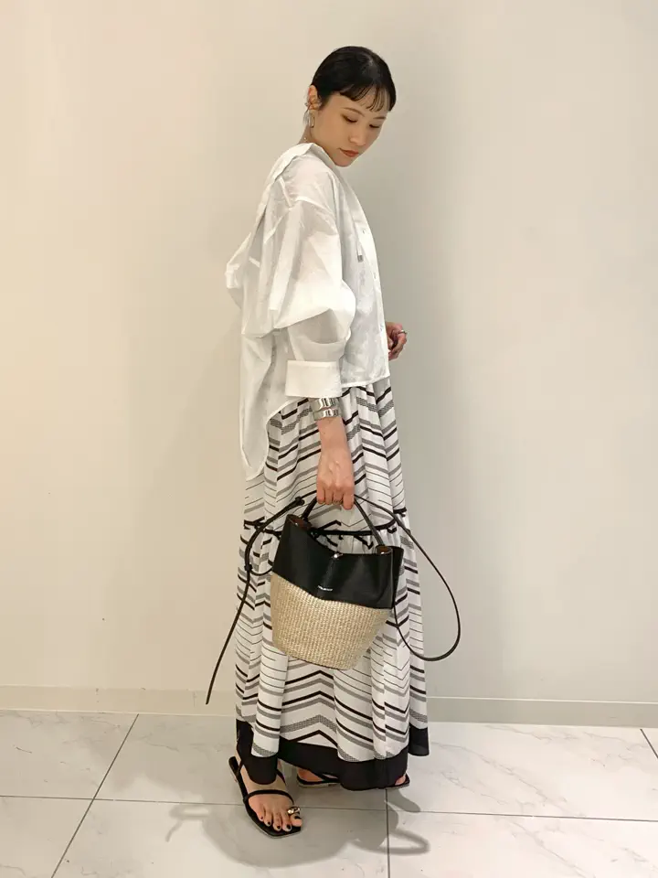 GRACE CONTINENTAL haruka iwasaki コーディネート画像