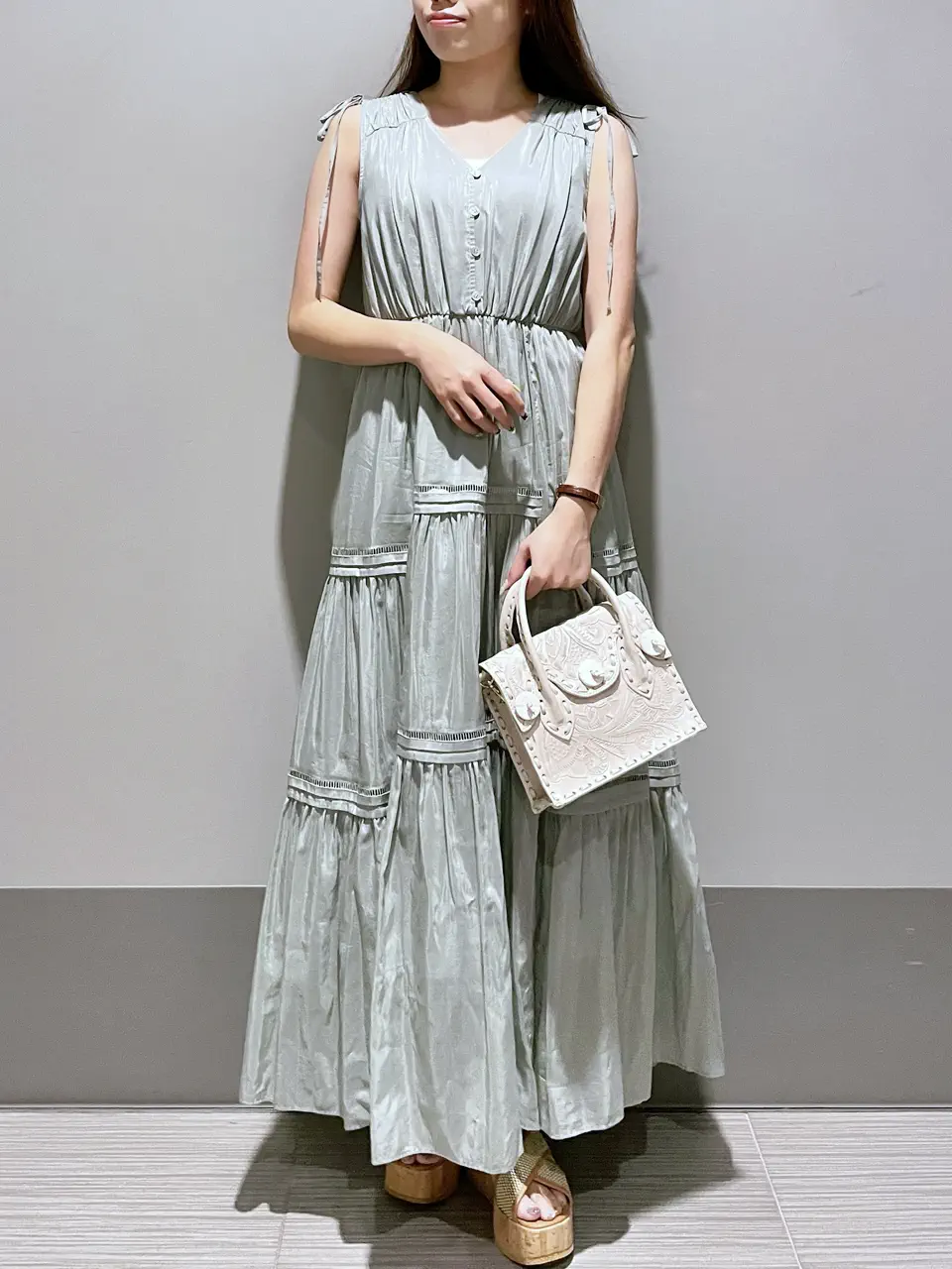 GRACE CONTINENTAL 細川　もなみ コーディネート画像