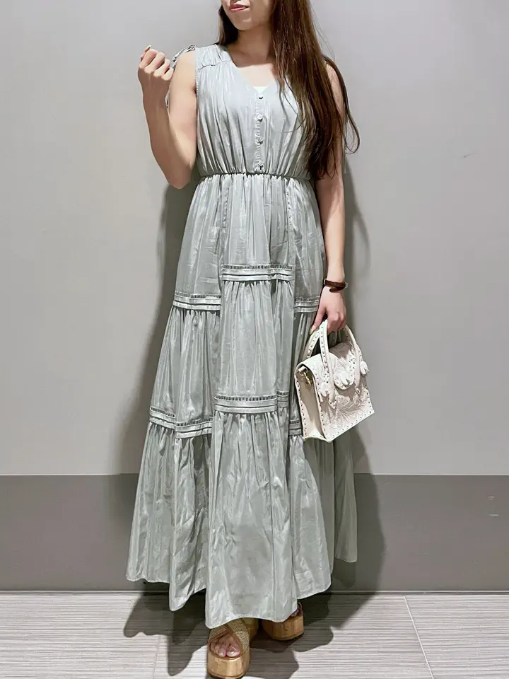 GRACE CONTINENTAL 細川　もなみ コーディネート画像