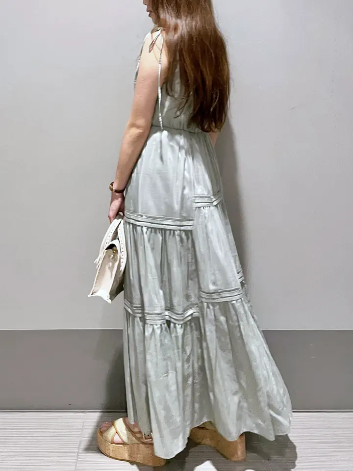 GRACE CONTINENTAL 細川　もなみ コーディネート画像