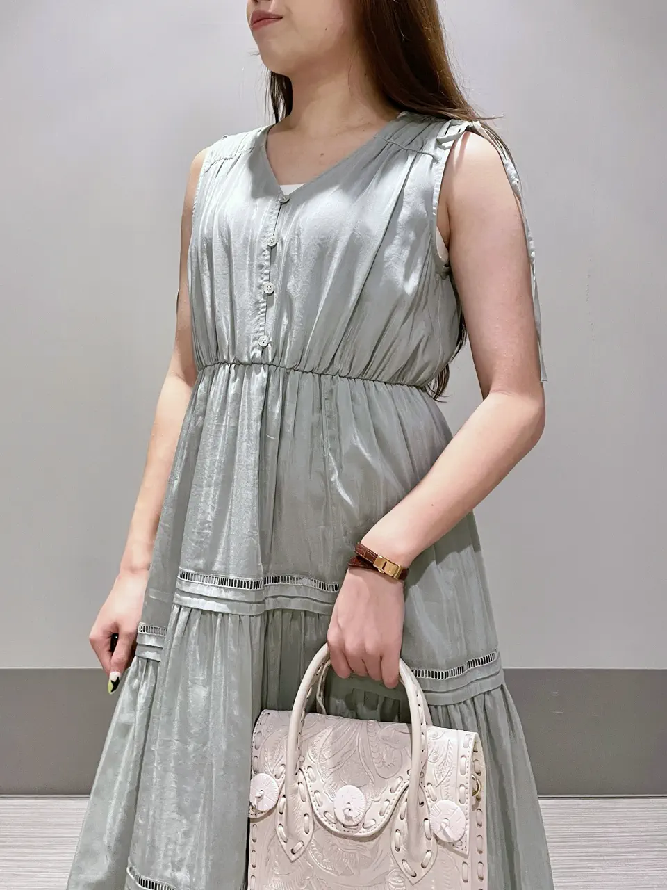 GRACE CONTINENTAL 細川　もなみ コーディネート画像