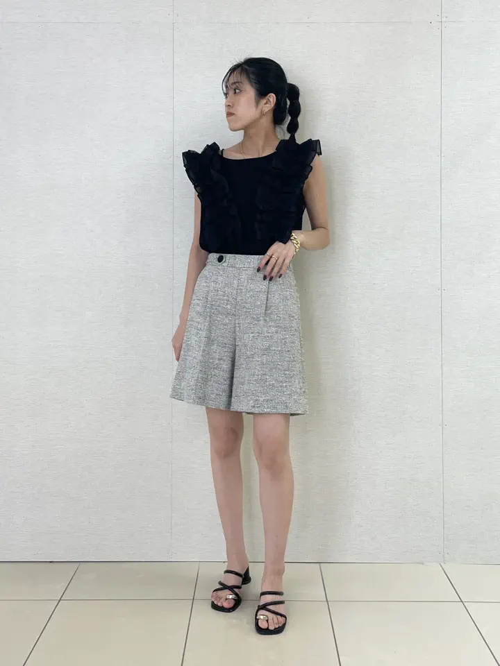 GRACE CONTINENTAL yoshi コーディネート画像