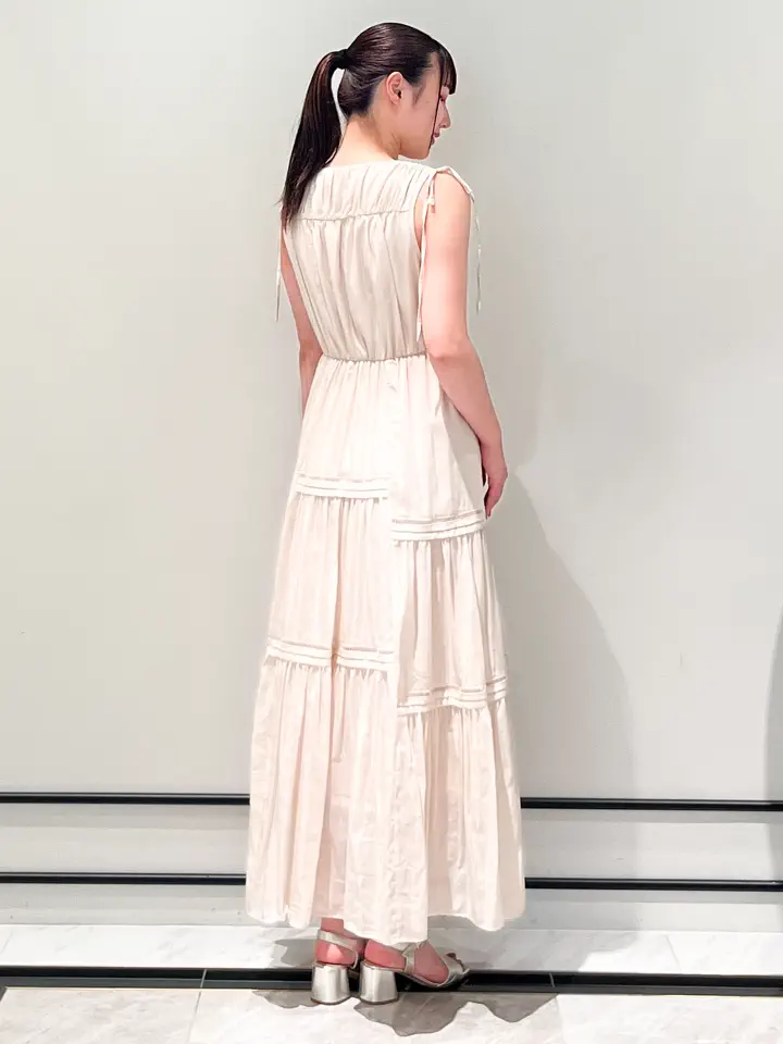 GRACE CONTINENTAL CHISAKO.S コーディネート画像