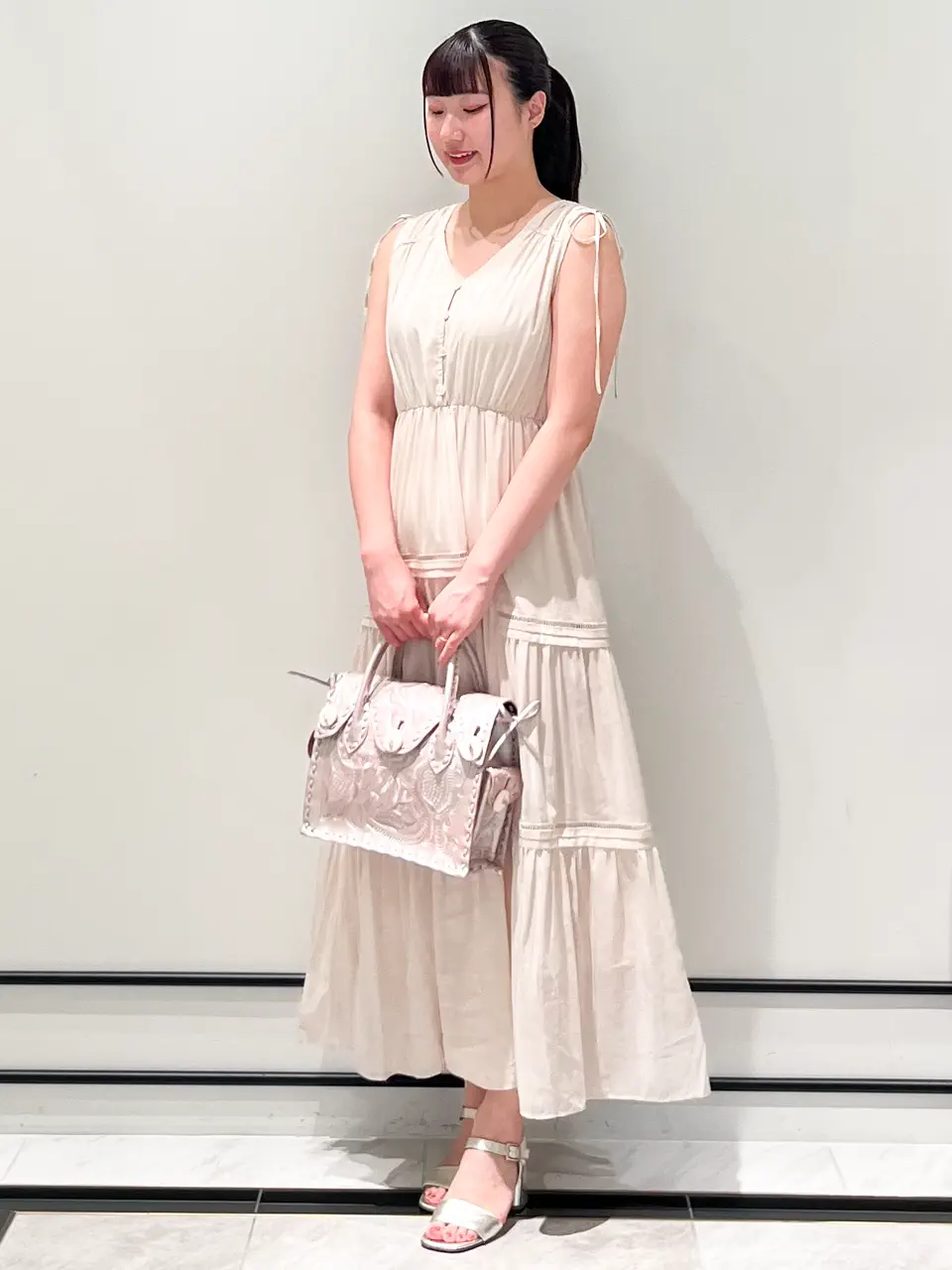 GRACE CONTINENTAL CHISAKO.S コーディネート画像