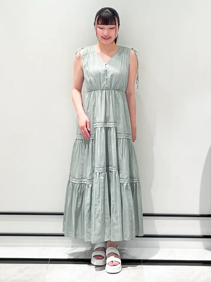 GRACE CONTINENTAL CHISAKO.S コーディネート画像