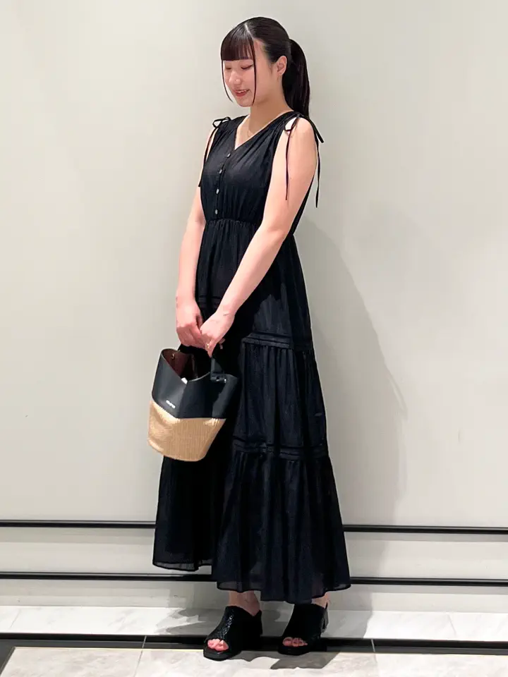 GRACE CONTINENTAL CHISAKO.S コーディネート画像