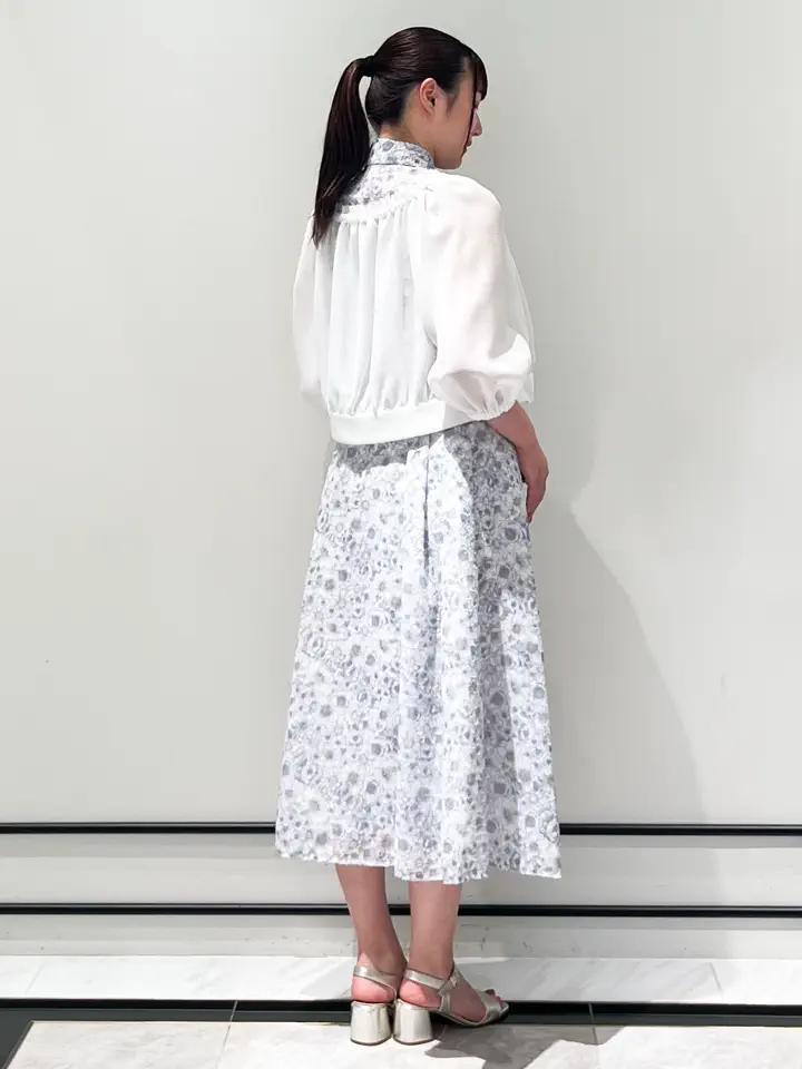 GRACE CONTINENTAL CHISAKO.S コーディネート画像