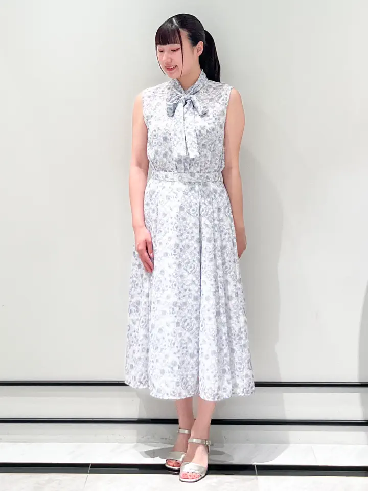 GRACE CONTINENTAL CHISAKO.S コーディネート画像