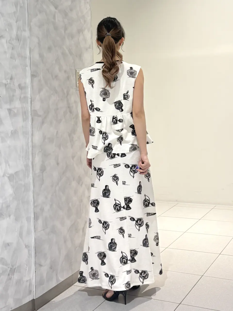 GRACE CONTINENTAL FUKUSHIMA YURIE コーディネート画像