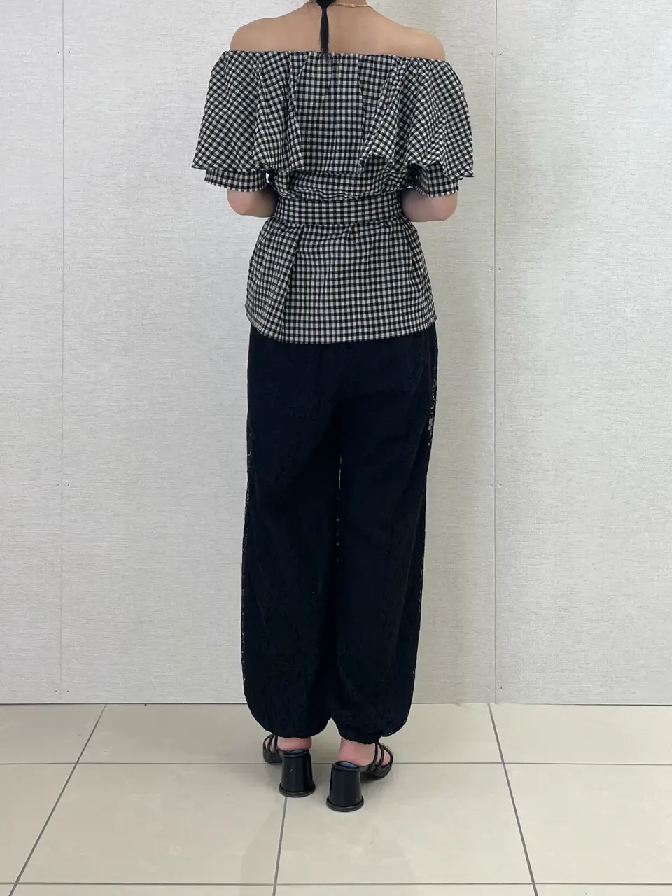 GRACE CONTINENTAL yoshi コーディネート画像