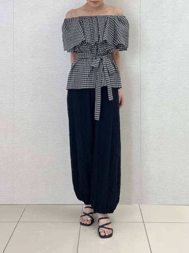 GRACE CONTINENTAL yoshi コーディネート画像