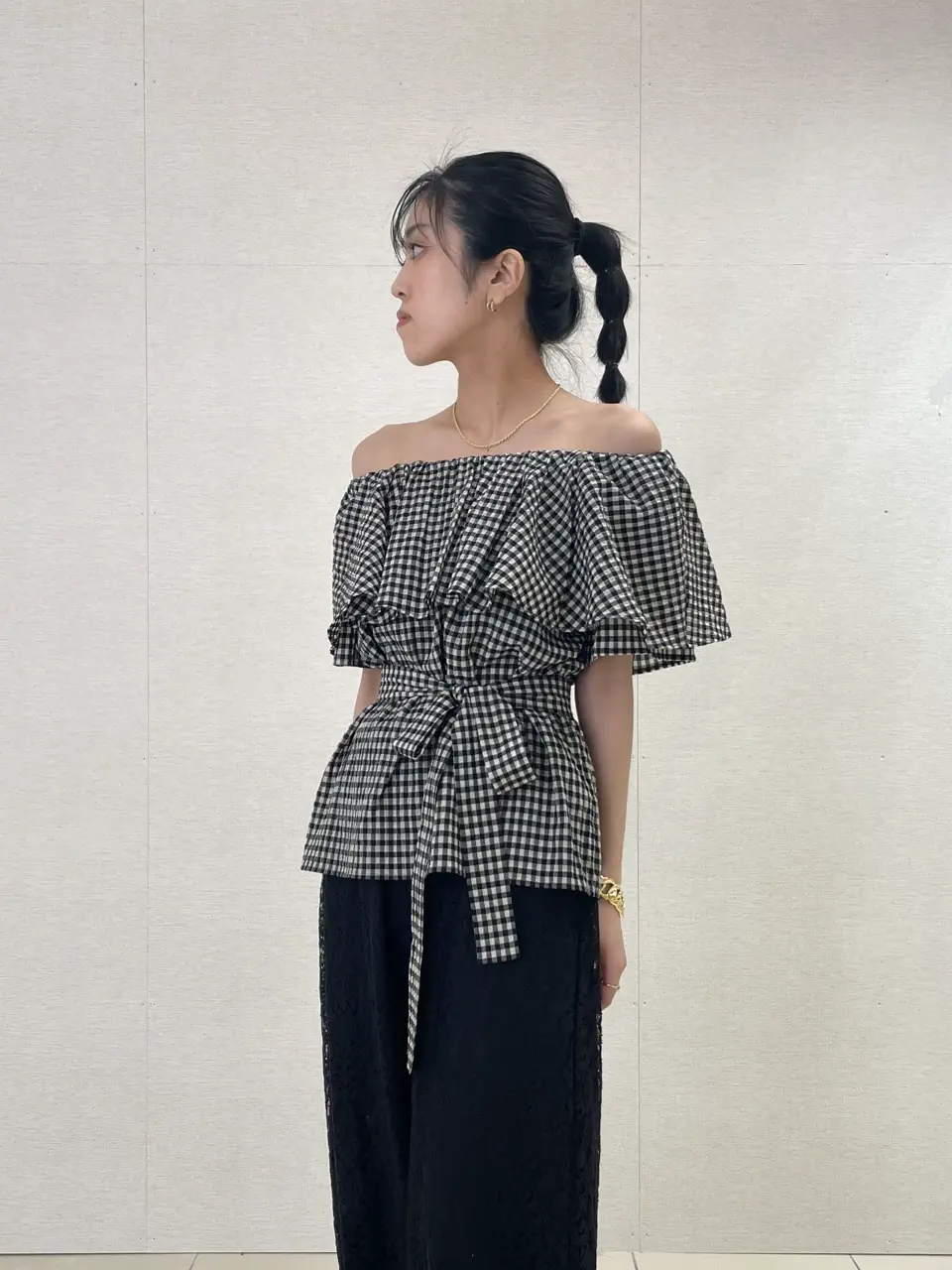 GRACE CONTINENTAL yoshi コーディネート画像