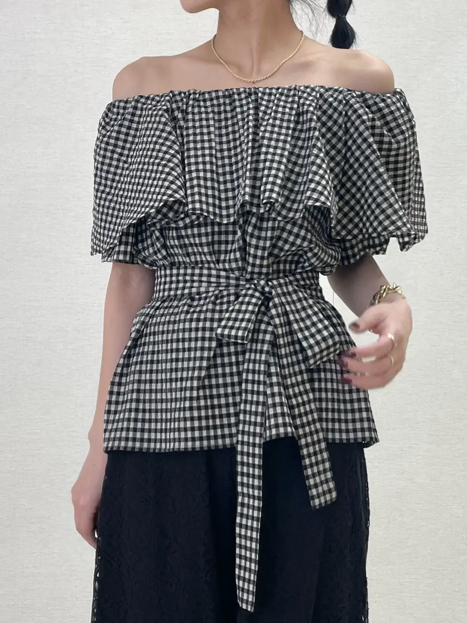 GRACE CONTINENTAL yoshi コーディネート画像