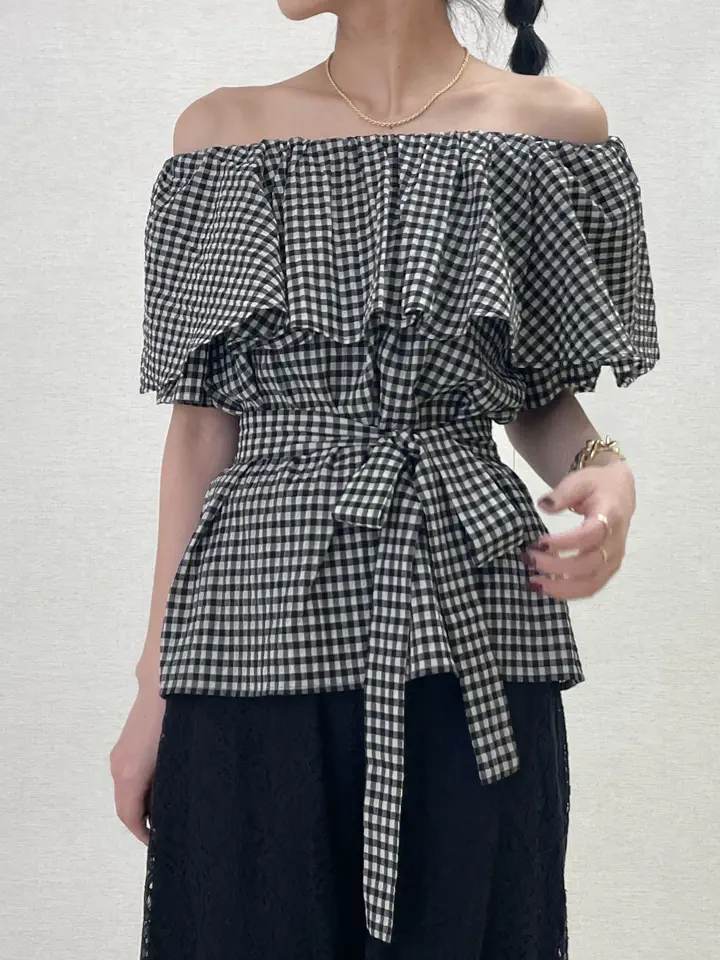 GRACE CONTINENTAL yoshi コーディネート画像