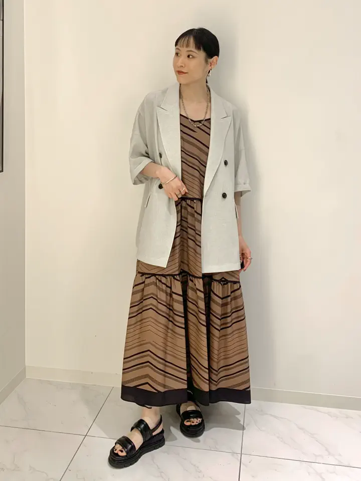 GRACE CONTINENTAL haruka iwasaki コーディネート画像