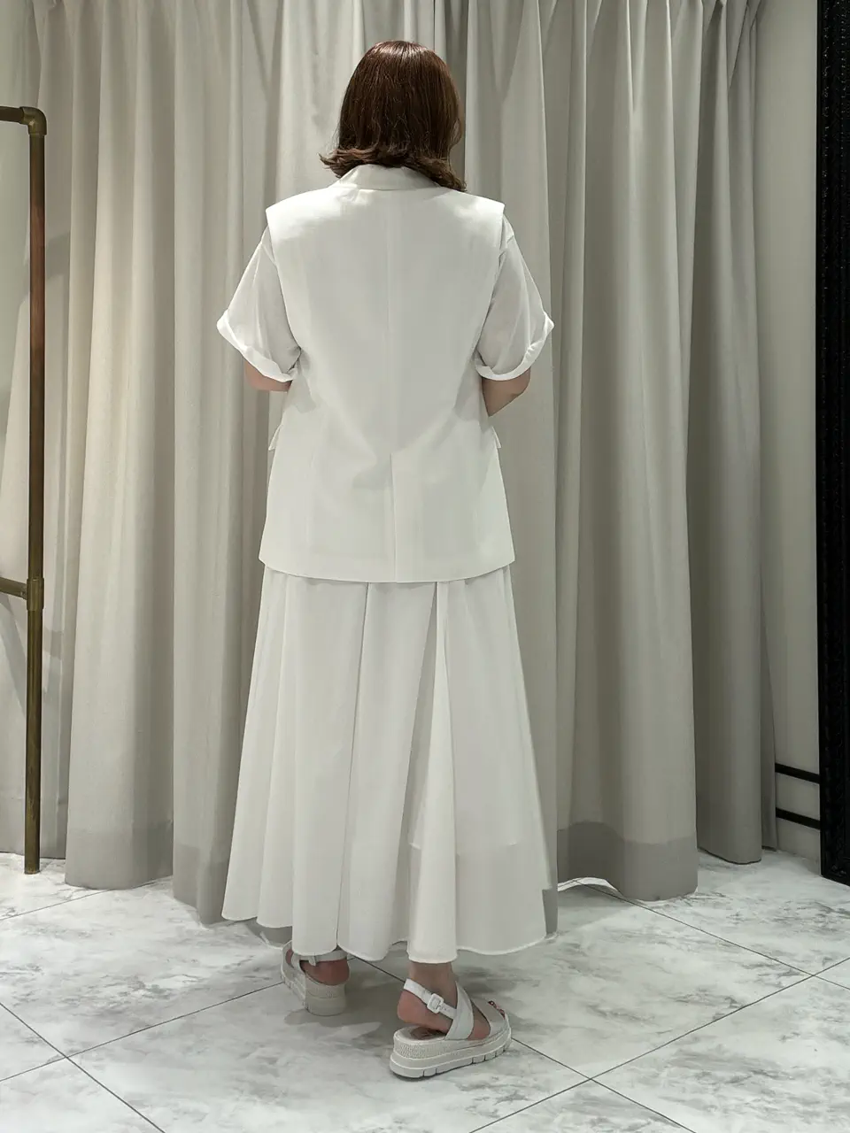 GRACE CONTINENTAL Izumi コーディネート画像