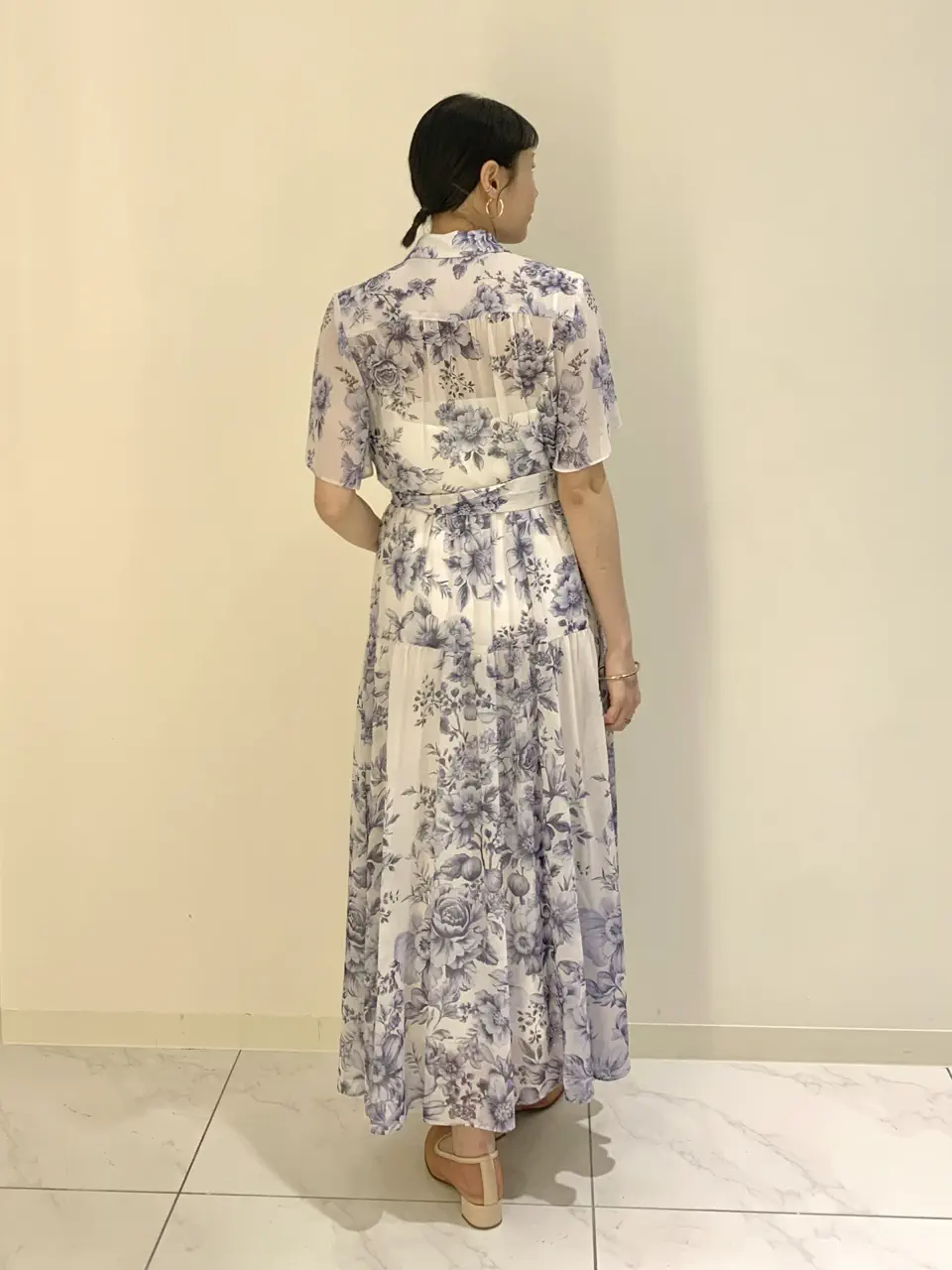 GRACE CONTINENTAL haruka iwasaki コーディネート画像