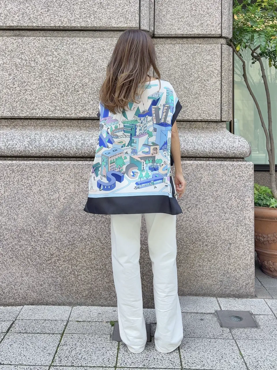 GRACE CONTINENTAL yukimi yonee コーディネート画像