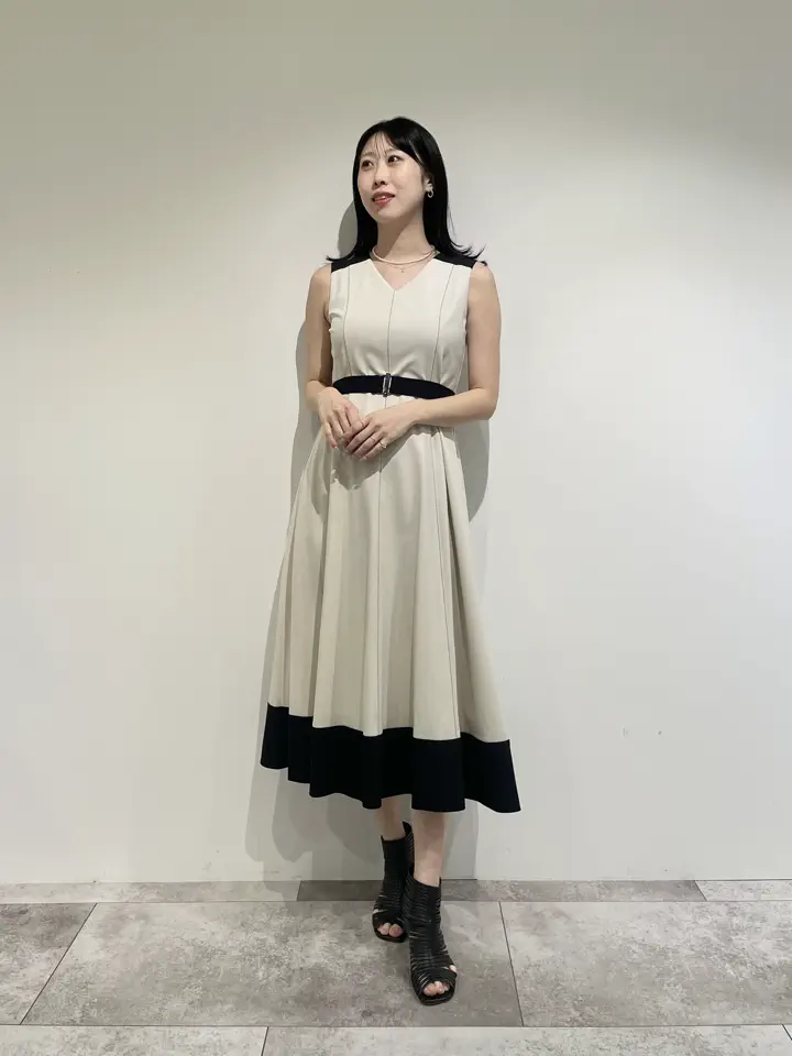 GRACE CONTINENTAL 端場 わかな コーディネート画像