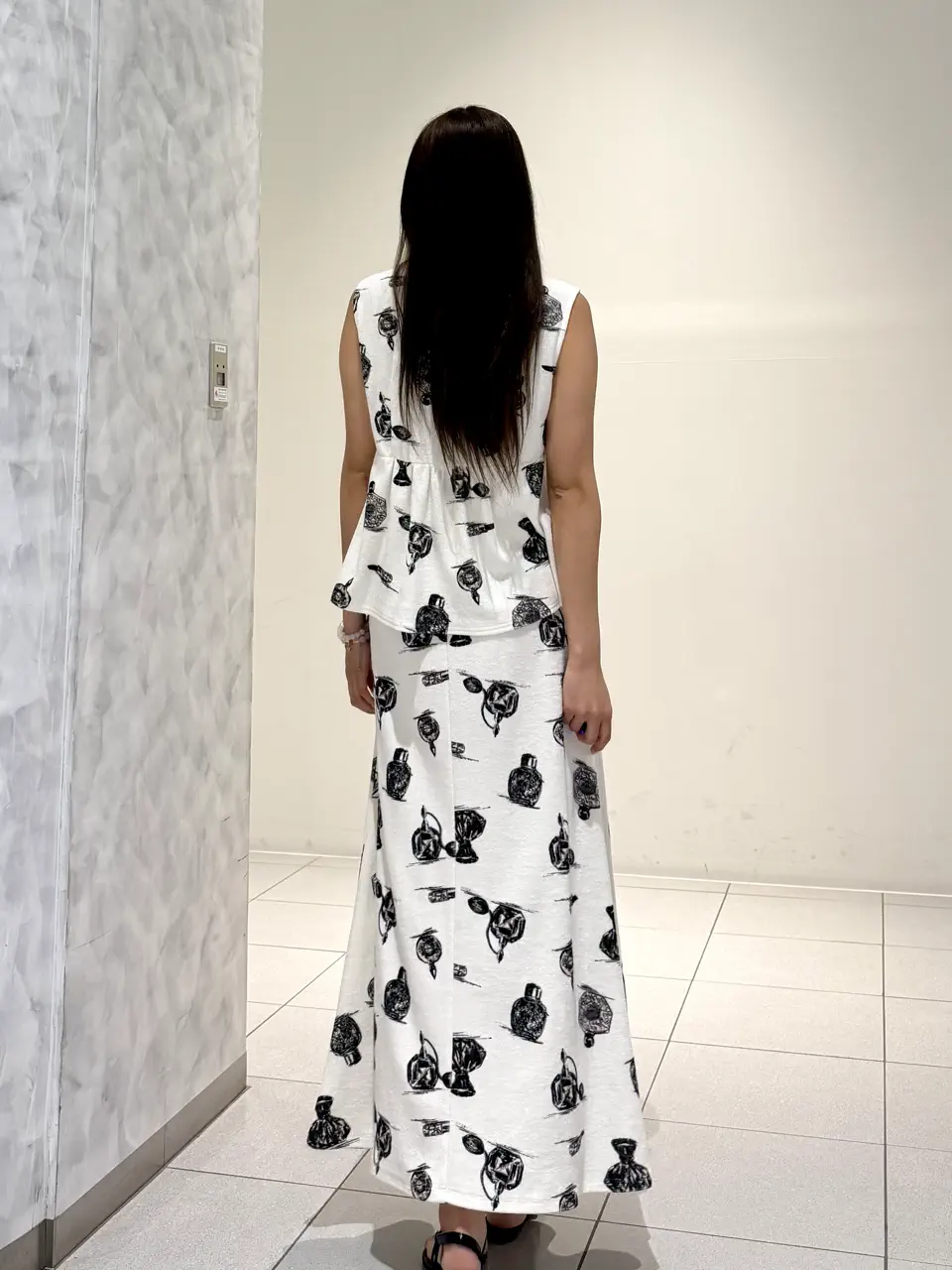 GRACE CONTINENTAL momo コーディネート画像