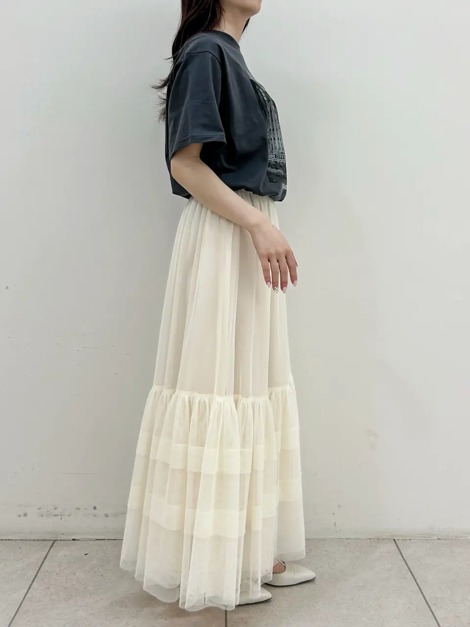 GRACE CONTINENTAL Miu Akamatsu コーディネート画像