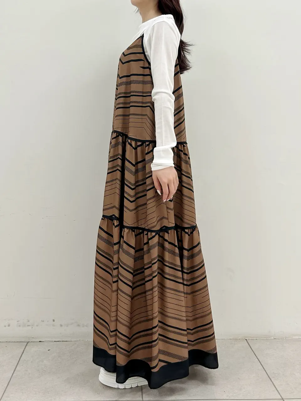 GRACE CONTINENTAL Miu Akamatsu コーディネート画像