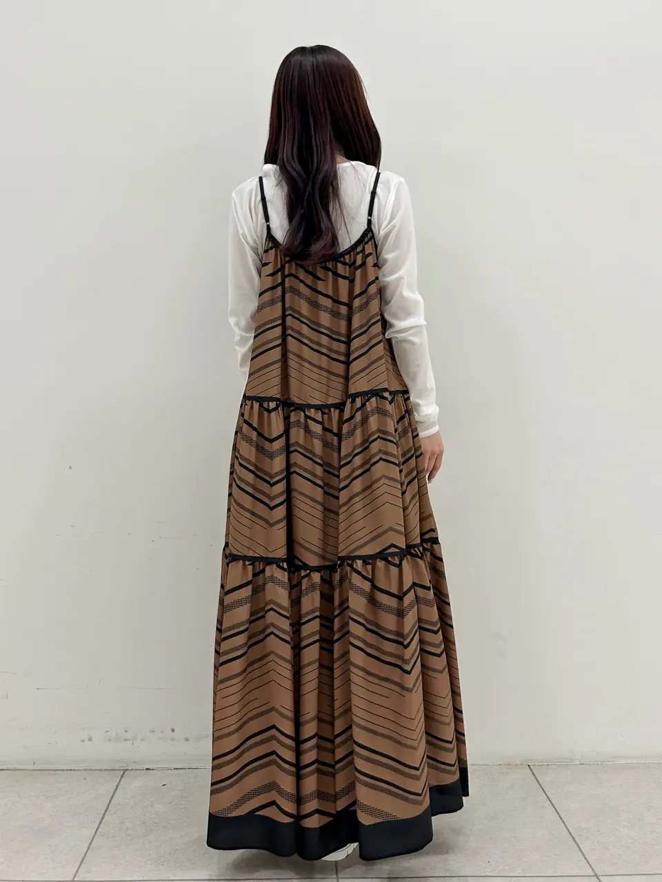 GRACE CONTINENTAL Miu Akamatsu コーディネート画像