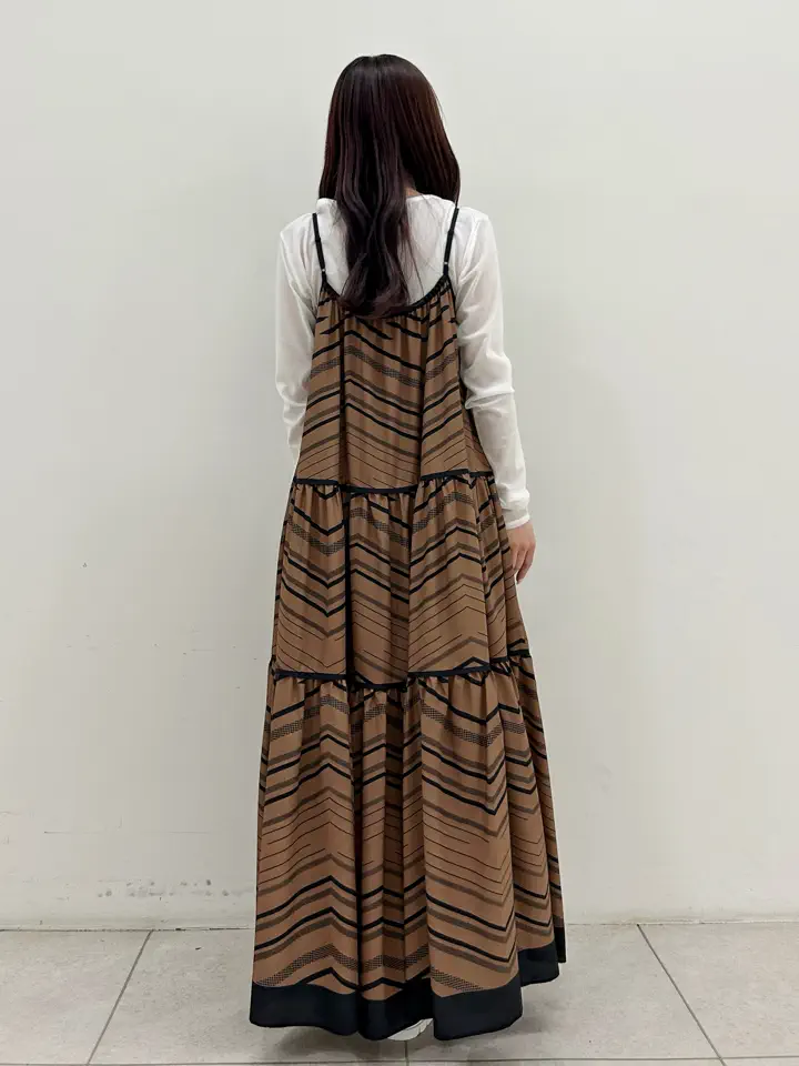 GRACE CONTINENTAL Miu Akamatsu コーディネート画像