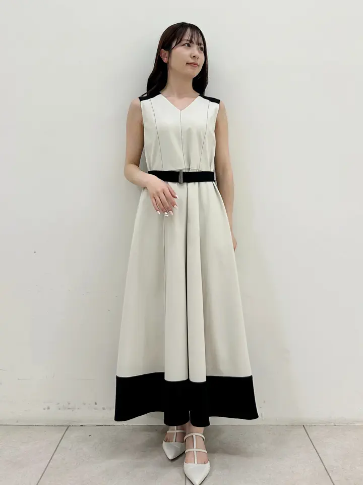 GRACE CONTINENTAL Miu Akamatsu コーディネート画像