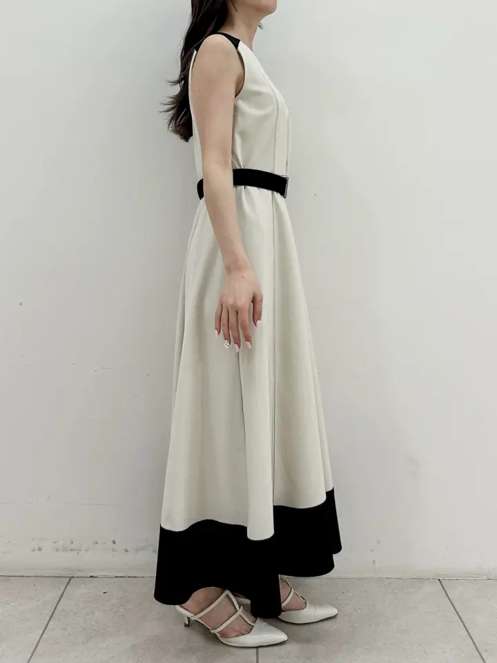 GRACE CONTINENTAL Miu Akamatsu コーディネート画像