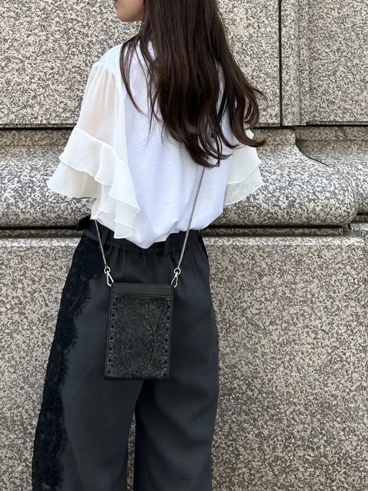 GRACE CONTINENTAL ERINA KATO コーディネート画像