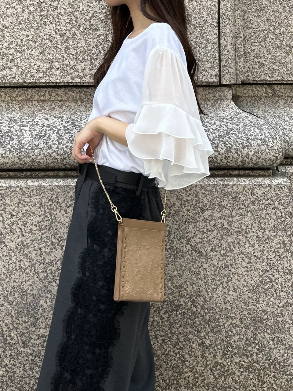 GRACE CONTINENTAL ERINA KATO コーディネート画像