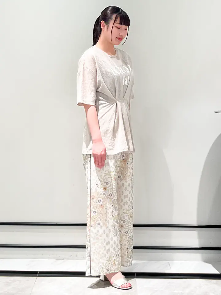 GRACE CONTINENTAL CHISAKO.S コーディネート画像