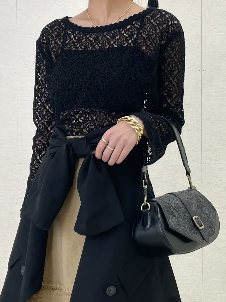 GRACE CONTINENTAL yoshi コーディネート画像