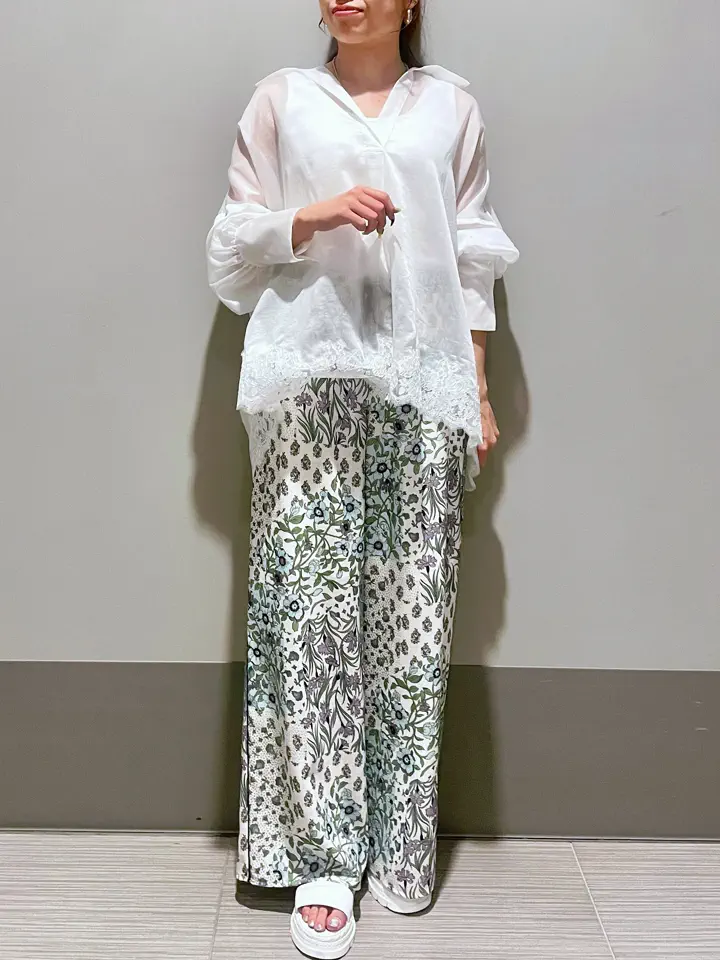 GRACE CONTINENTAL 細川　もなみ コーディネート画像