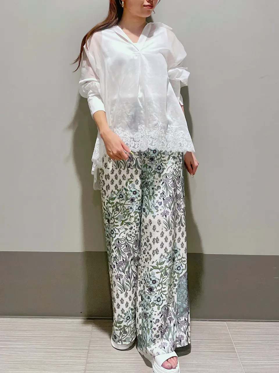 GRACE CONTINENTAL 細川　もなみ コーディネート画像