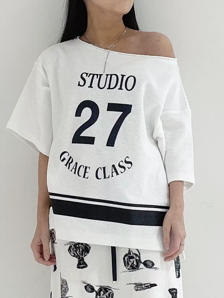 GRACE CONTINENTAL  Sekine コーディネート画像