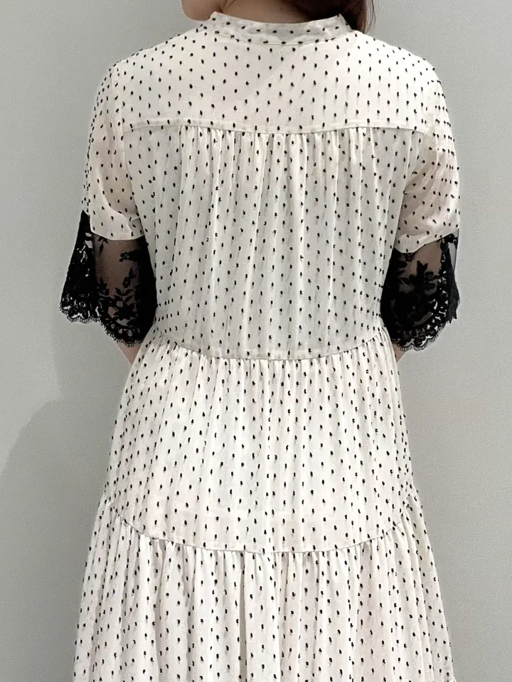 GRACE CONTINENTAL RIKO コーディネート画像