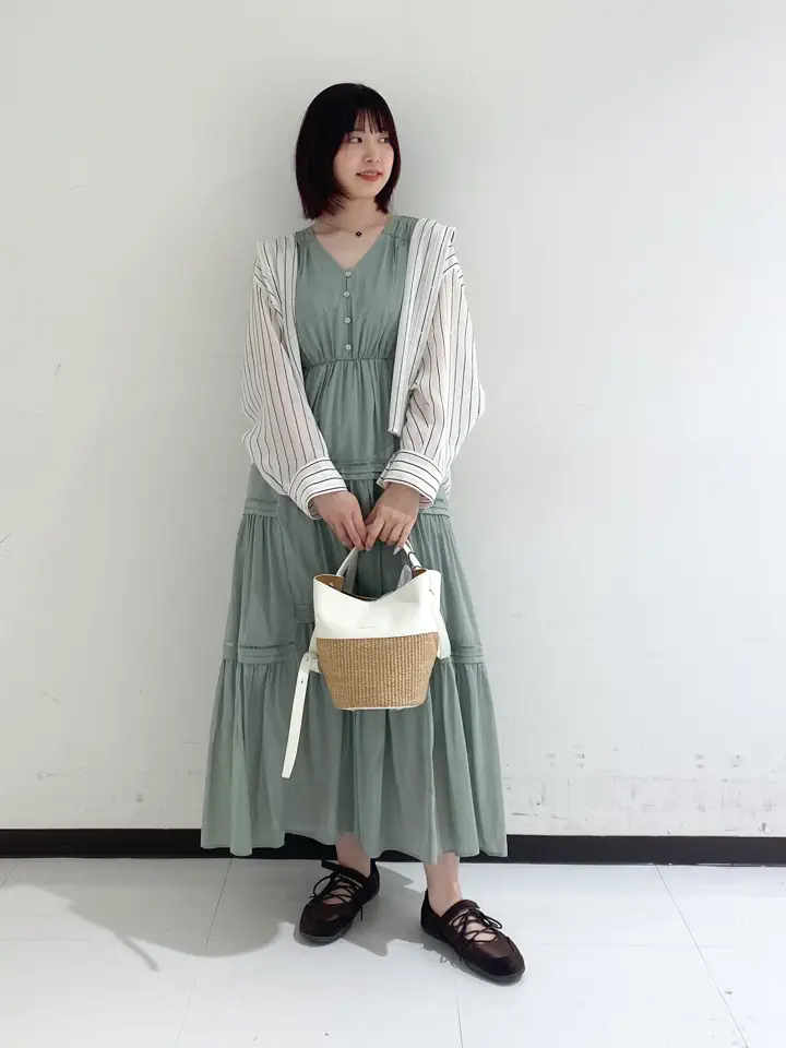 GRACE CONTINENTAL mikiho コーディネート画像