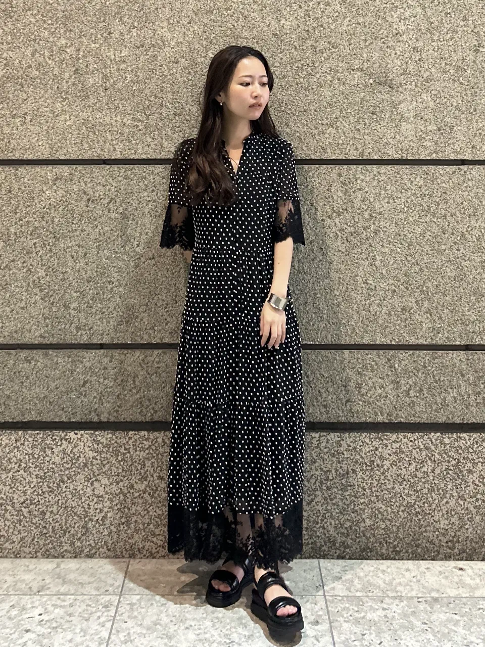  ERINA KATO コーディネート画像