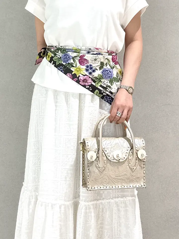 GRACE CONTINENTAL Kogane. コーディネート画像