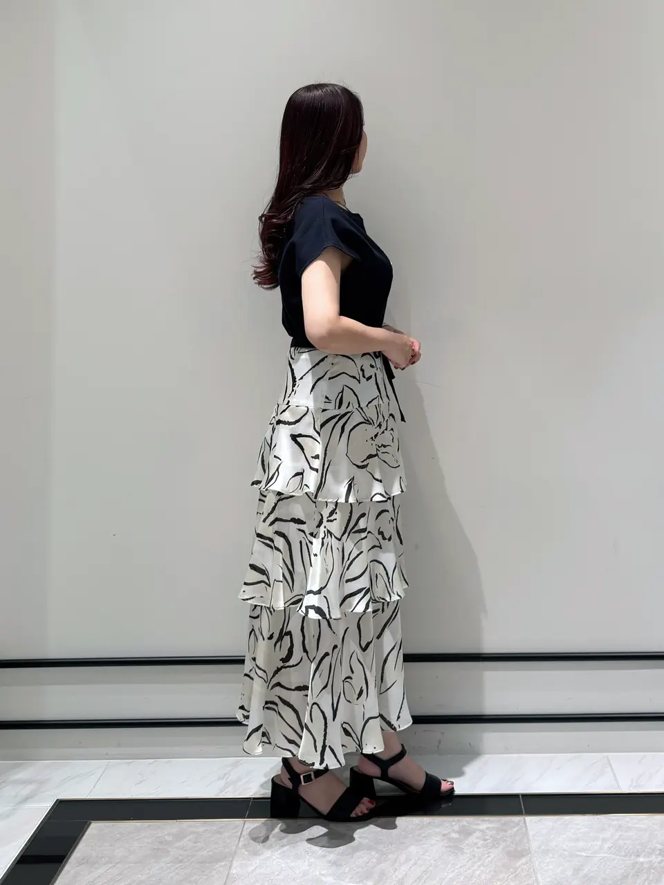 GRACE CONTINENTAL MOMOKO コーディネート画像