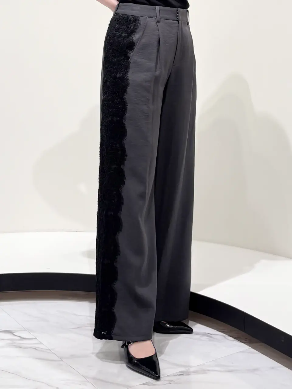 GRACE CONTINENTAL 平野 裕華 コーディネート画像