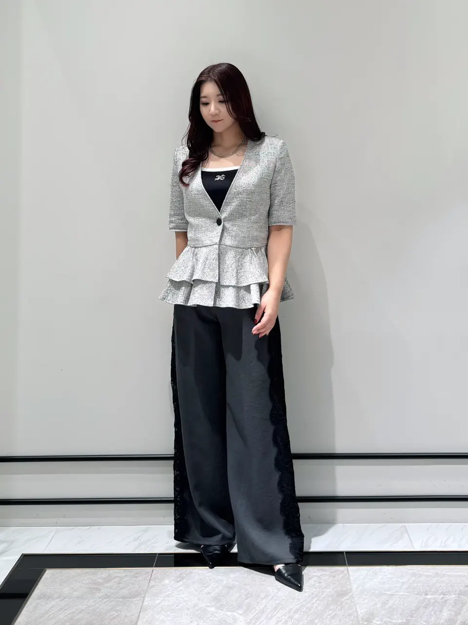 GRACE CONTINENTAL MOMOKO コーディネート画像