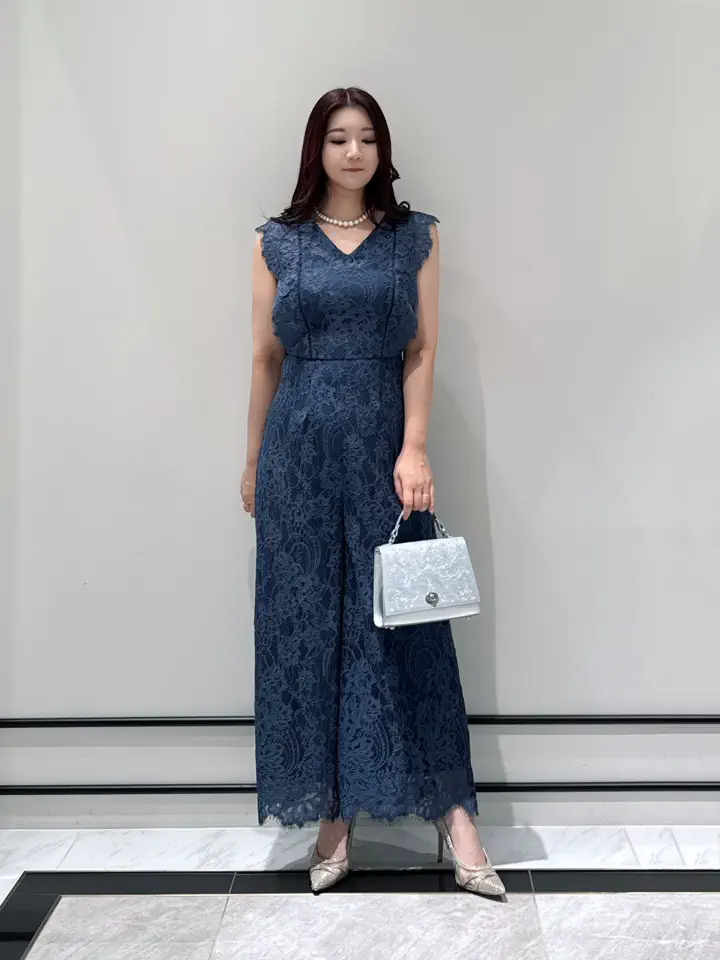 GRACE CONTINENTAL MOMOKO コーディネート画像