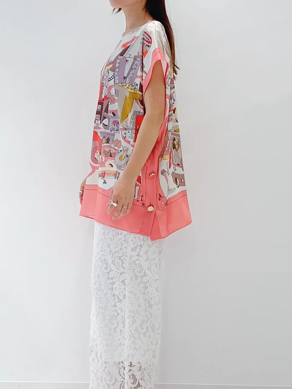 GRACE CONTINENTAL 古川温子 コーディネート画像