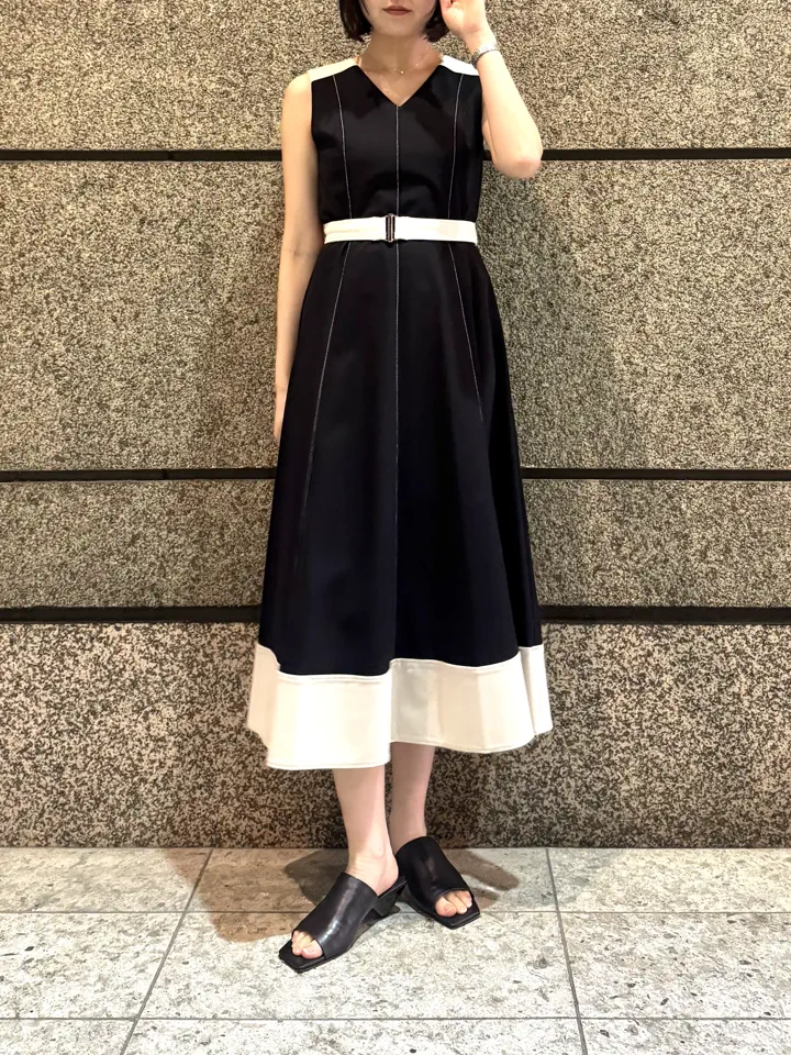 GRACE CONTINENTAL 伊藤　静華 コーディネート画像