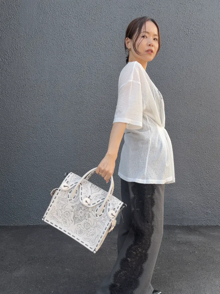 GRACE CONTINENTAL 穐山　香織 コーディネート画像