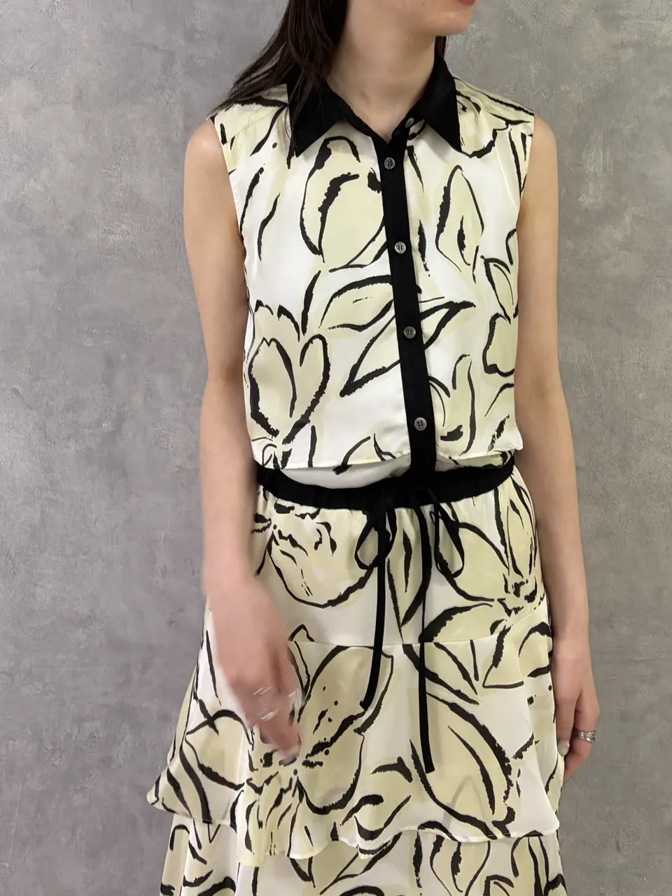 GRACE CONTINENTAL kobayashi コーディネート画像