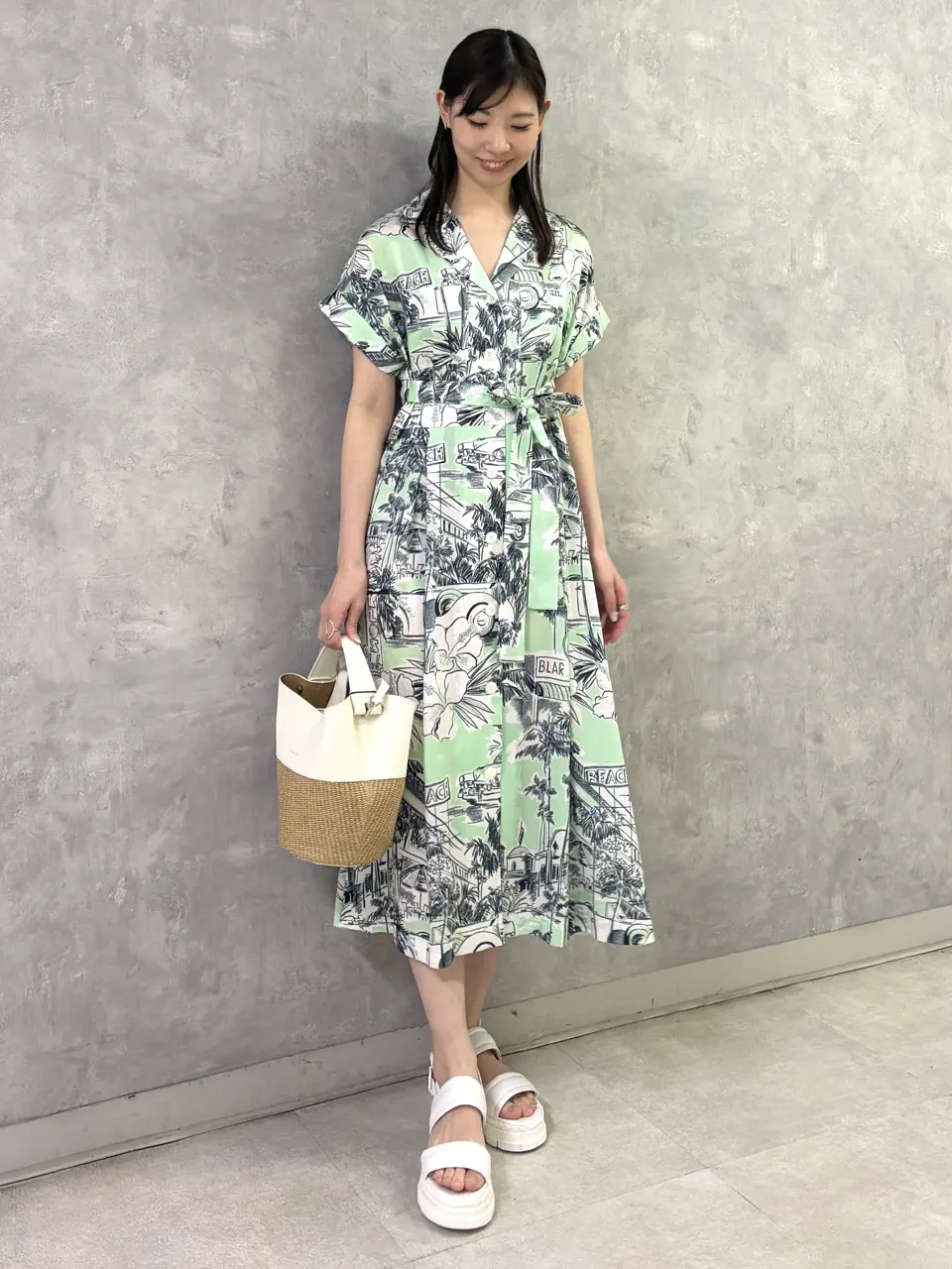  kobayashi コーディネート画像